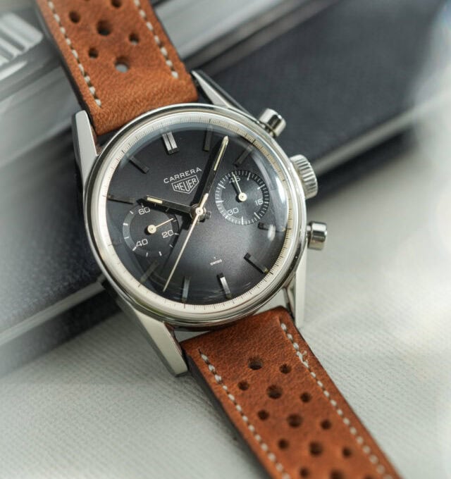 Alternative view of HEUER CARRERA 45 – 3647N – Silver Script – Valjoux 92