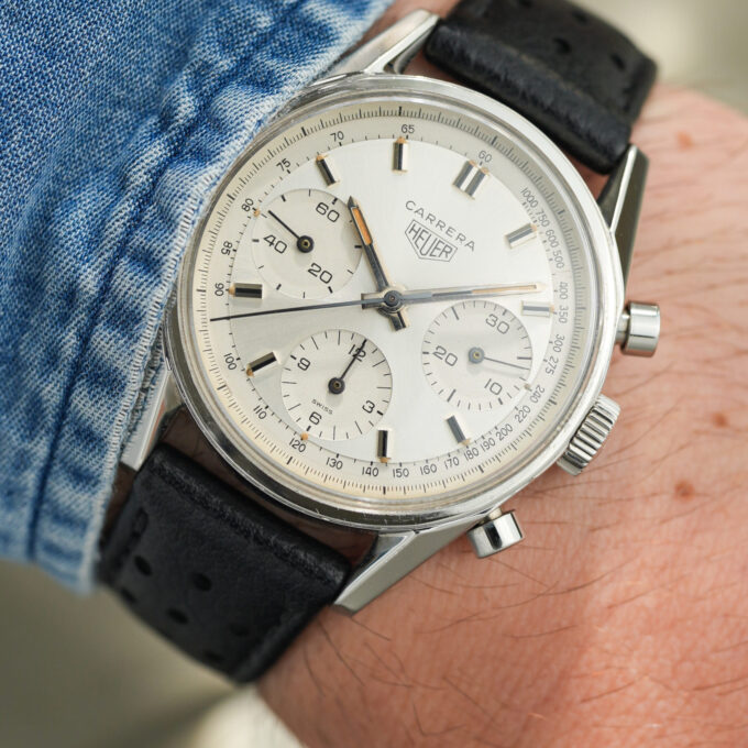 HEUER Carrera 12 Ref. 2447S Tachy – SWISS only dial – Valjoux 72
