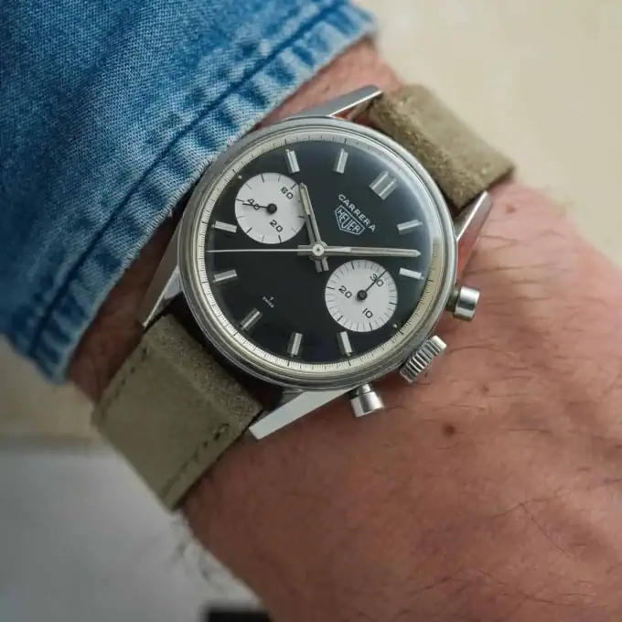 Heuer Carrera 30 – Ref. 7753NS (Reverse Panda)