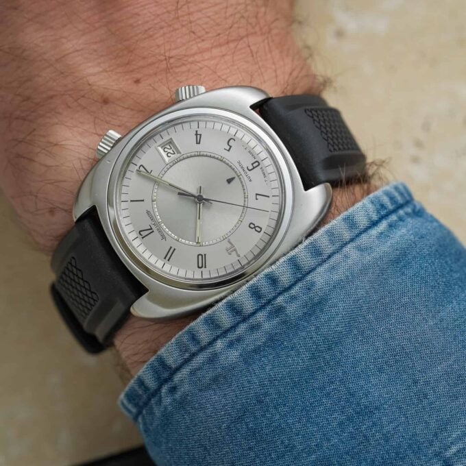 Alternative view of Jaeger-LeCoultre Memovox Speed-Beat – Jumbo Ref. E 876 Alarm