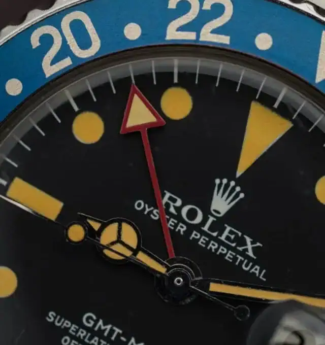 Alternative view of Rolex GMT-Master 1675 Pepsi Fat font – all red GMT hand – El Cornino PCG – Rivet stretch bracelet 6636