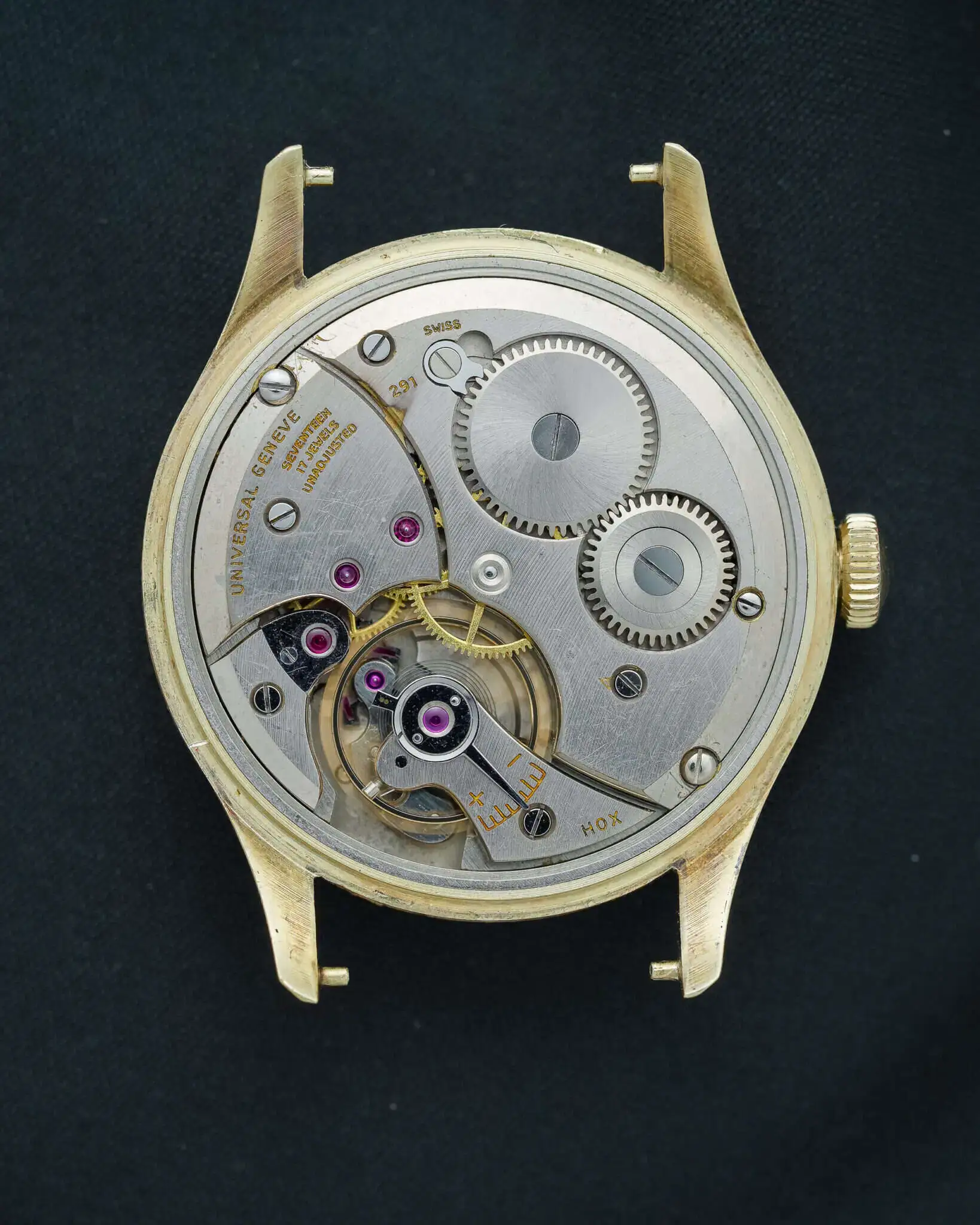 Universal Geneve Triple Calendar Moonphase 14K gold - Image 4