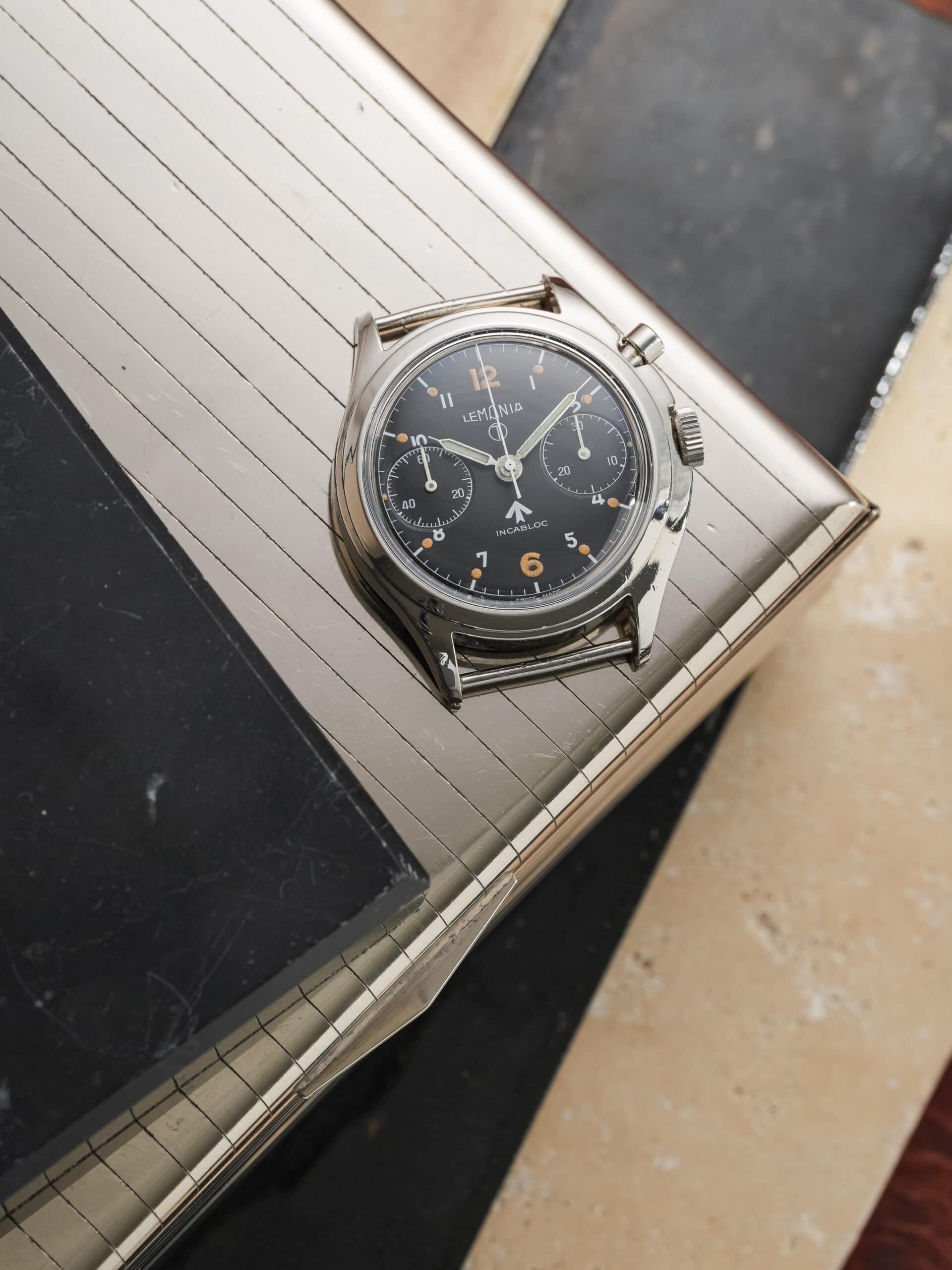 Lemania RAF 6BB Monopusher Chronograph – Calibre 2220 - Image 8