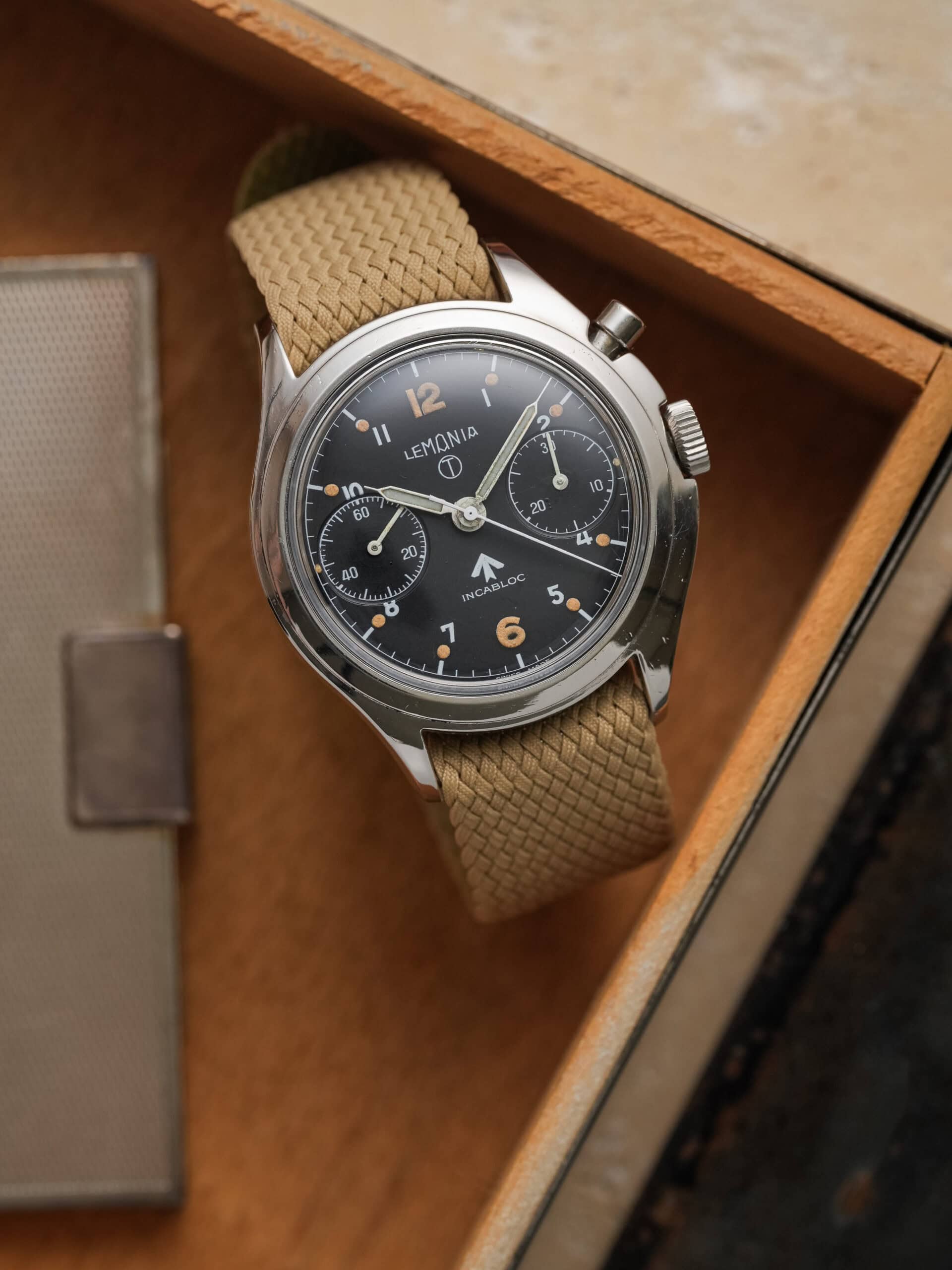 Lemania RAF 6BB Monopusher Chronograph – Calibre 2220