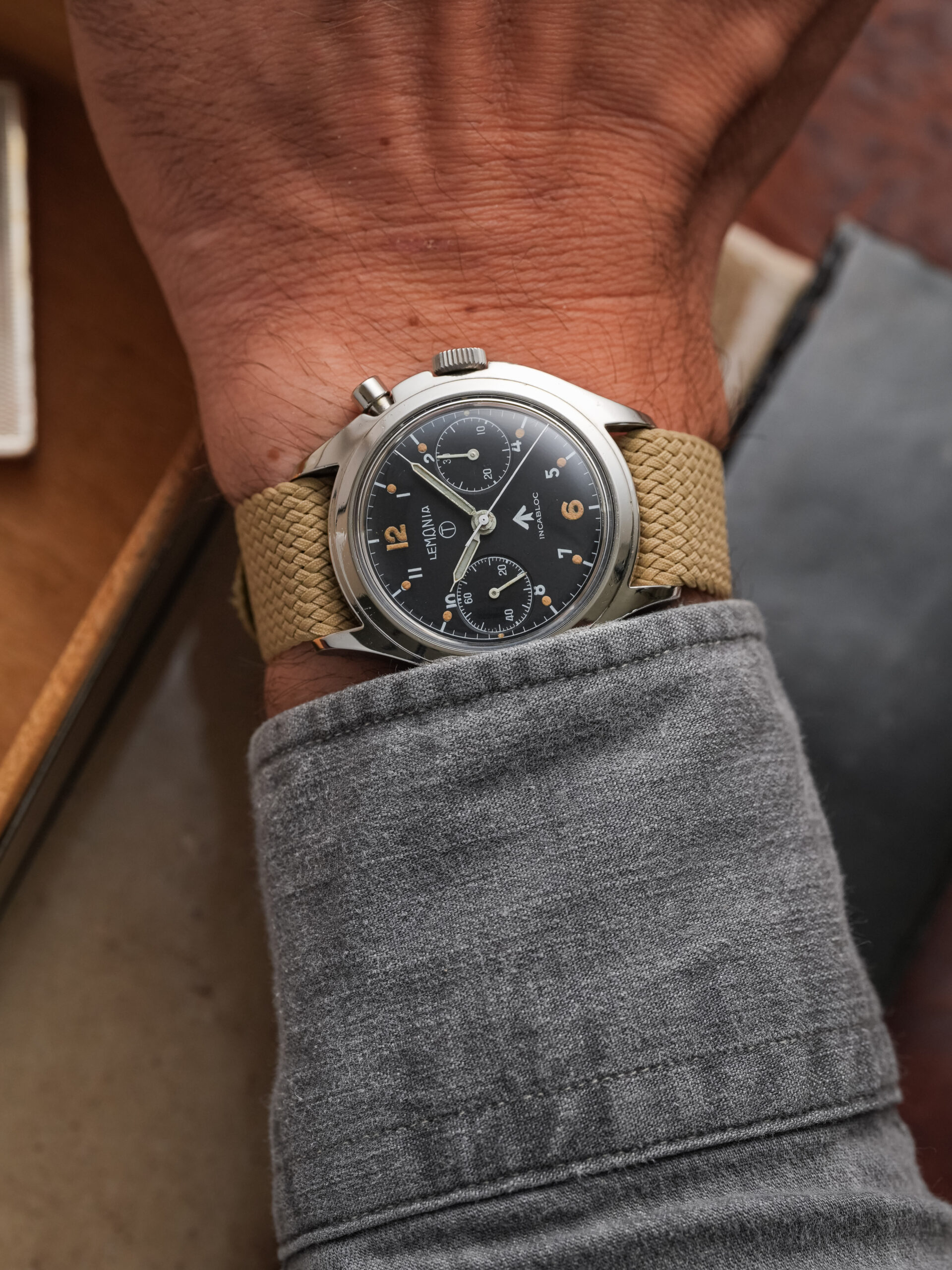 Lemania RAF 6BB Monopusher Chronograph – Calibre 2220 - Image 3