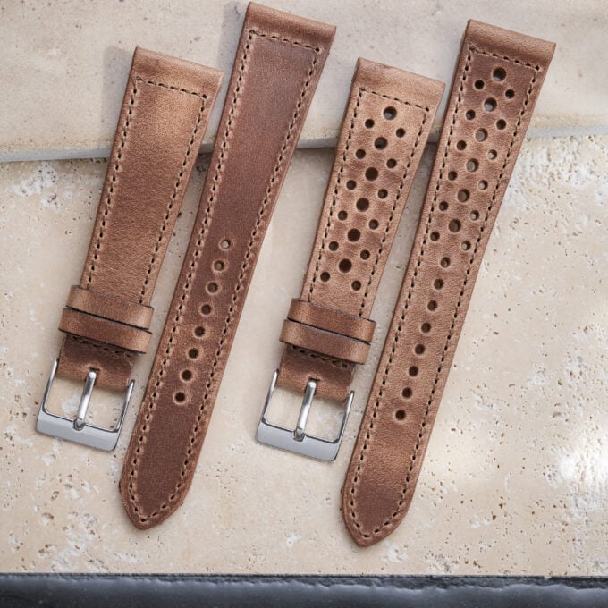 Alternative view of The Ashwood - Horween Chromexcel Strap - racing holes