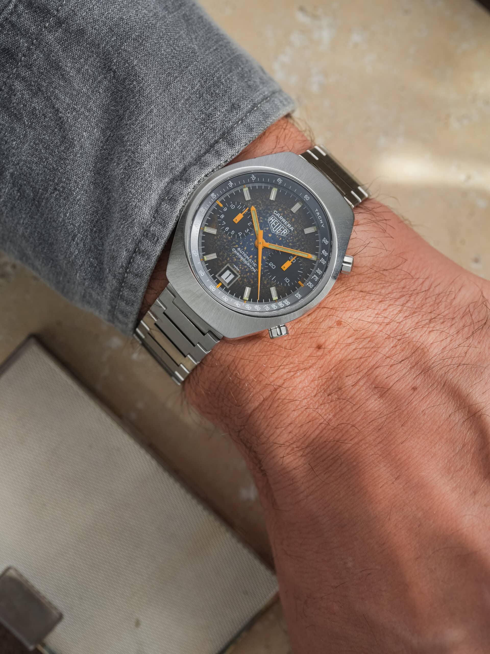 HEUER CARRERA 110.573B – TROPICAL DIAL – CALIBRE 12 - Image 4