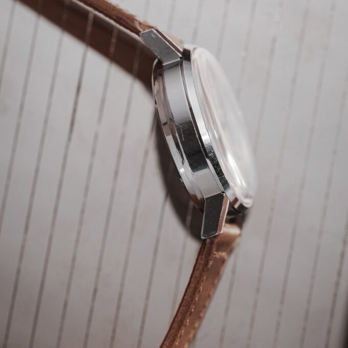 ZENITH A273 Chronograph – Silver Dial – Calibre 146HP - Image 10