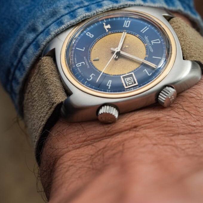 Alternative view of Jaeger-LeCoultre Memovox Speedbeat E876 – Blue Bi-Color Dial