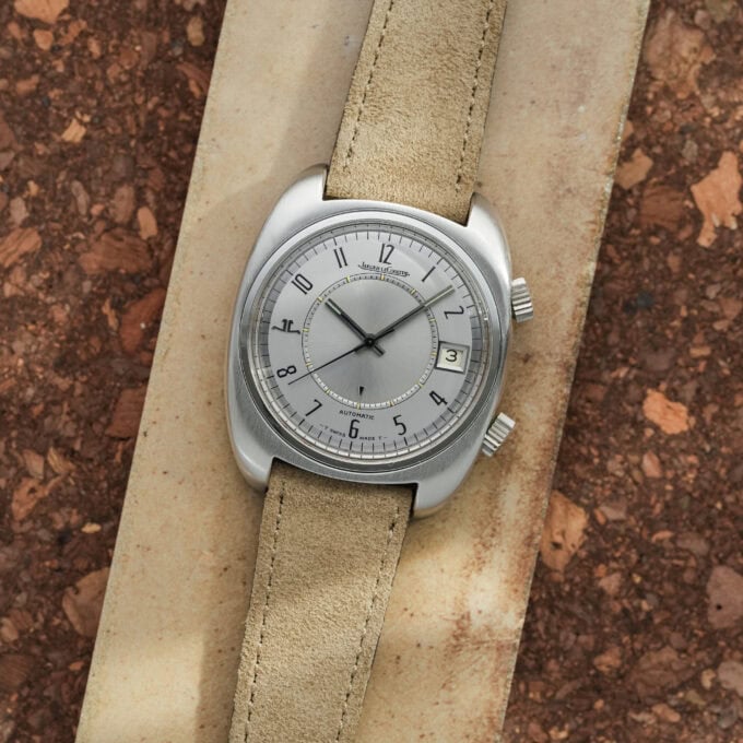 Jaeger-LeCoultre Memovox E876 Speedbeat – Silver Dial – Calibre 916 – Original NSA Bracelet - Image 10