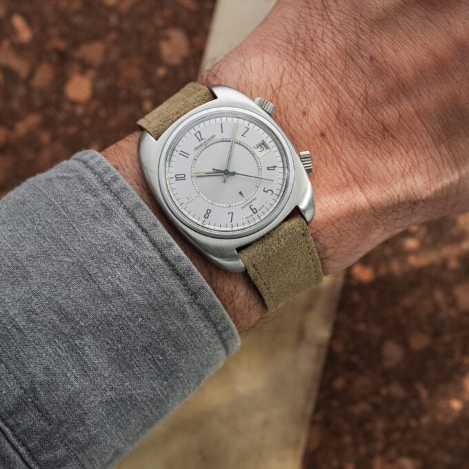 Jaeger-LeCoultre Memovox E876 Speedbeat – Silver Dial – Calibre 916 – Original NSA Bracelet - Image 7