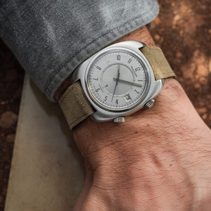 Jaeger-LeCoultre Memovox E876 Speedbeat – Silver Dial – Calibre 916 – Original NSA Bracelet - Image 5