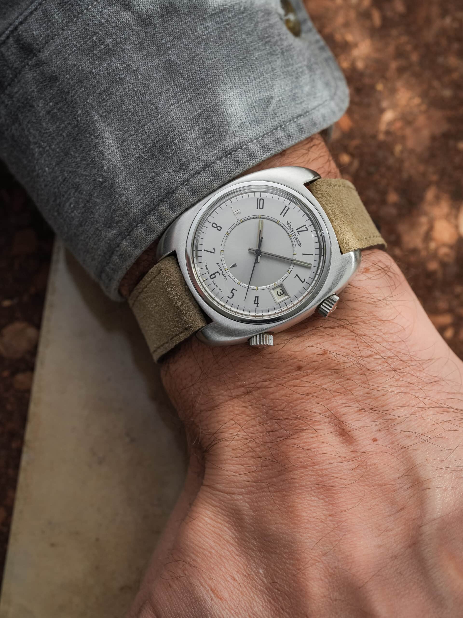 Jaeger-LeCoultre Memovox E876 Speedbeat – Silver Dial – Calibre 916 – Original NSA Bracelet - Image 5
