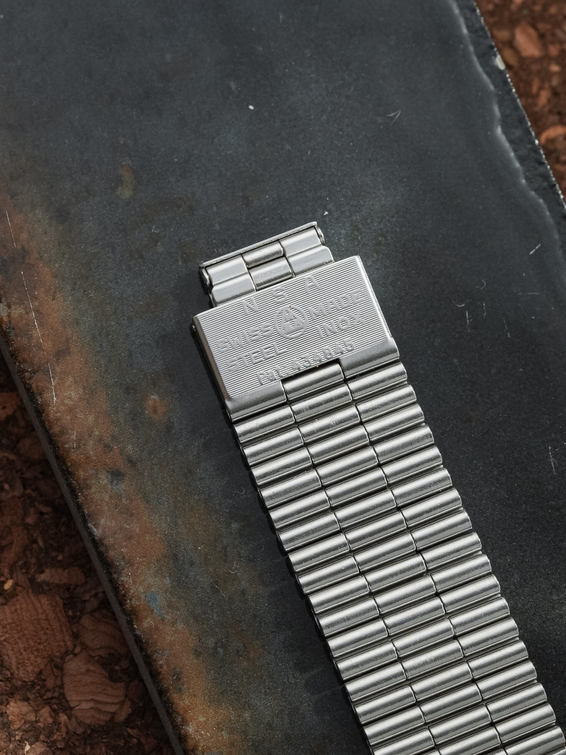Jaeger-LeCoultre Memovox E876 Speedbeat – Silver Dial – Calibre 916 – Original NSA Bracelet - Image 12