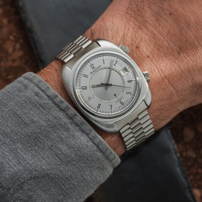 Jaeger-LeCoultre Memovox E876 Speedbeat – Silver Dial – Calibre 916 – Original NSA Bracelet - Image 6