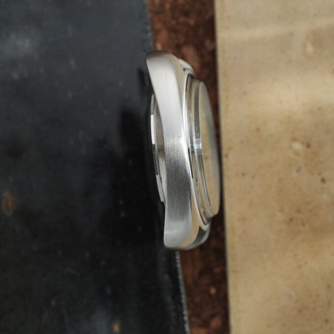 Jaeger-LeCoultre Memovox E876 Speedbeat – Silver Dial – Calibre 916 – Original NSA Bracelet - Image 14